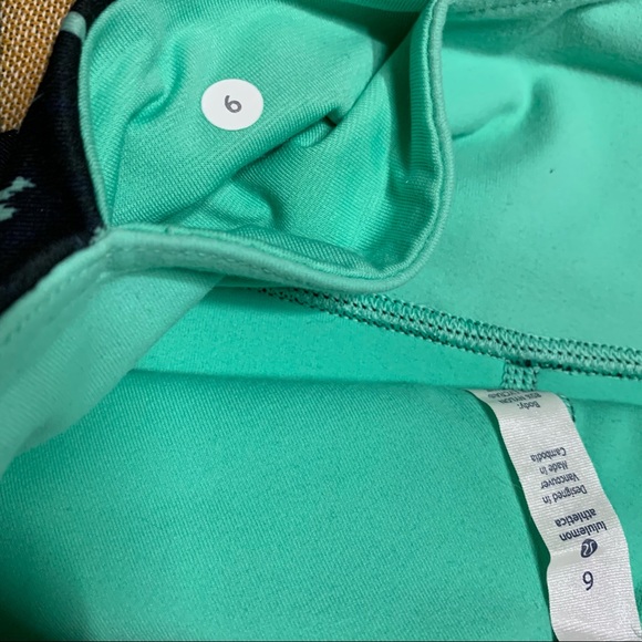 Lululemon High Rise Green Leggings - Picture 6 of 7